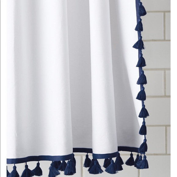 serena and lily Accessories - Serene and lily shower curtain